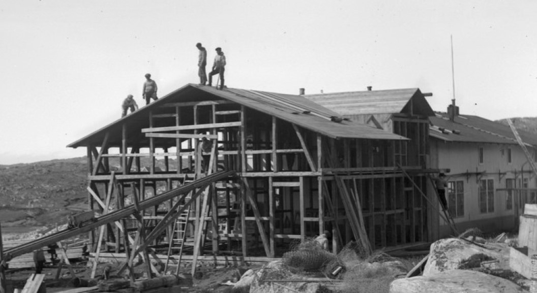 The Arctic Station during an expansion in 1920.